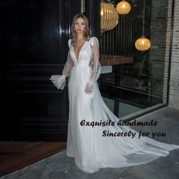 לבן נוצץ קו שמלות כלה עמוק V בצוואר שרוול ארוך בוהו כלה שמלות חוף חתונה שמלת מסיבת עבור האישה.